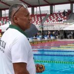José Neber Arias, un experimentado entrenador de natación de Caucasia para el mundo