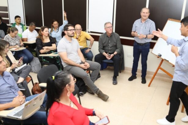 Moderación taller cocreativo Plan de Desarrollo de Antioquia 2024-2027