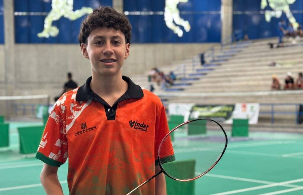 A Juan Cristóbal Zapata Zuluaga, de Envigado, le gusta la historia del mundo y quiere escribir la suya en el bádminton