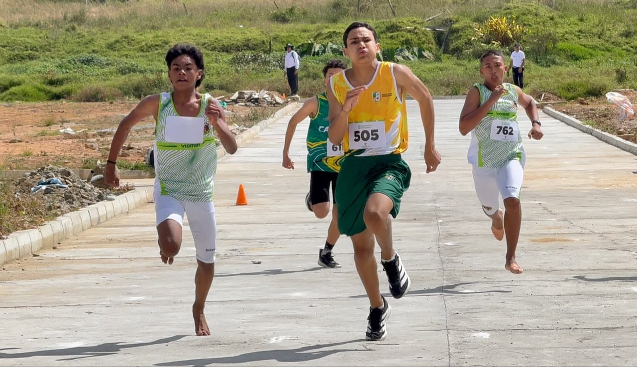 Simón Vahos González, el atleta de Gómez Plata que evocó a Usain Bolt